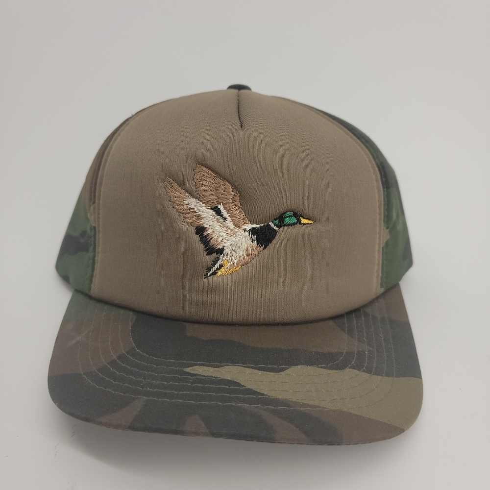 Vintage Winchester Camouflage Duck Hunting Snapback Trucker Hat Cap Foam